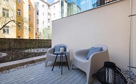 Hidden Art Boutique Residence By Dwellfort